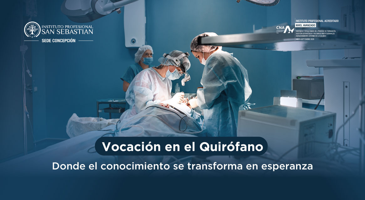 Equipo quirúrgico en una sala de operaciones realizando una cirugía; texto 'Vocación en el Quirófano'.