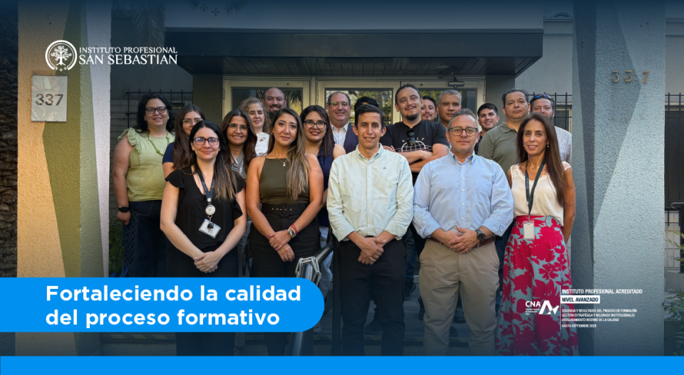 Portada nota recorrido de docentes en nuevo edificio