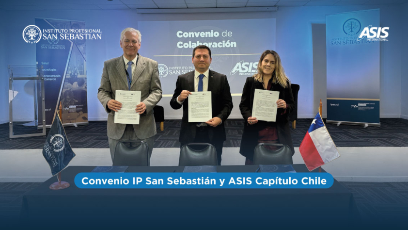 Representantes del IPSS y ASIS International Capítulo Chile durante la firma del convenio