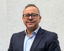 Roberto Cretton Becerra